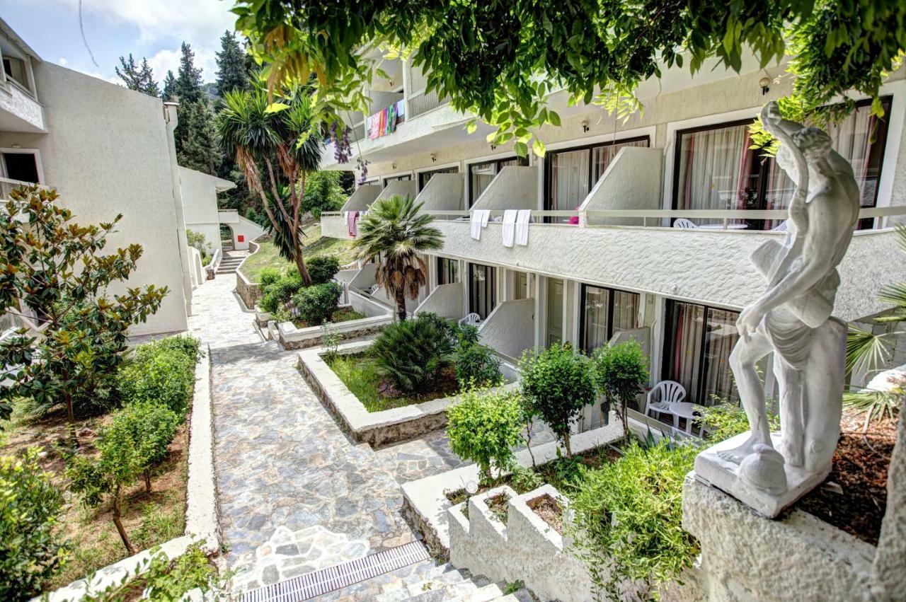 Benitses Bay View Hotel Gastouri  Exterior foto
